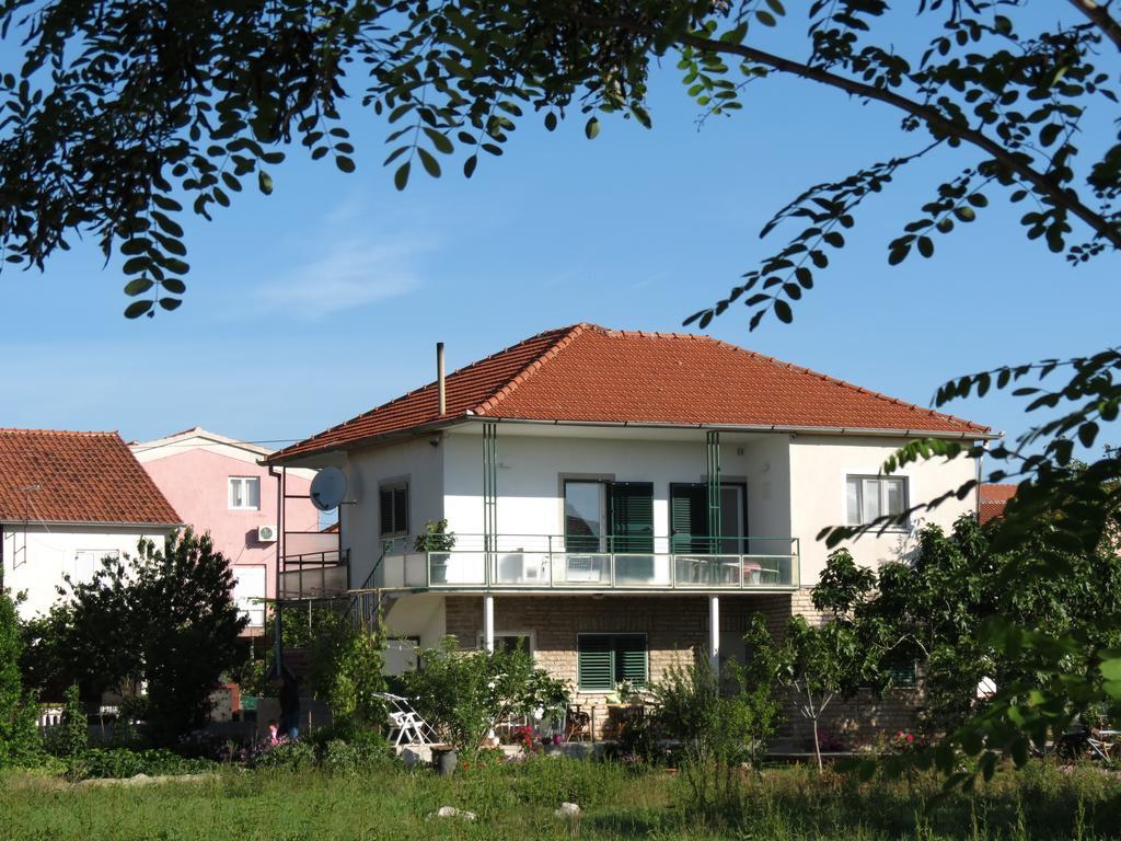Apartments Grubisin Tribalj Esterno foto